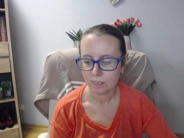 sparkleLizzy live cam on BongaCams