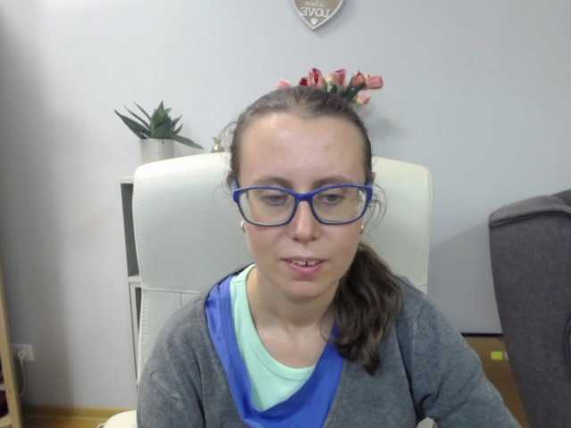 sparkleLizzy live cam on BongaCams