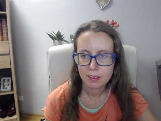 sparkleLizzy live cam on BongaCams