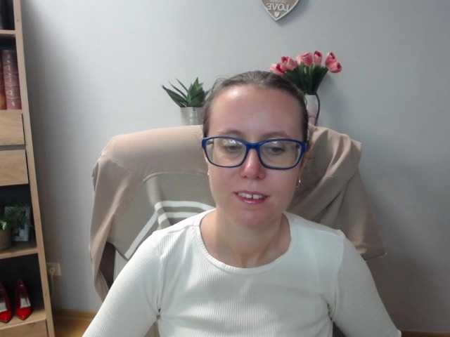 sparkleLizzy live cam on BongaCams