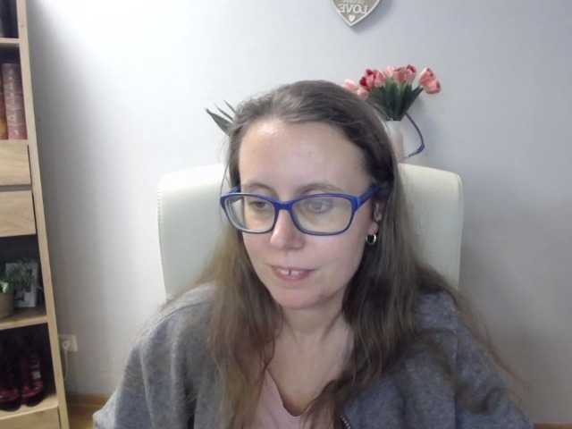 sparkleLizzy live cam on BongaCams