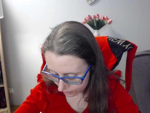 sparkleLizzy's BongaCams show and profile