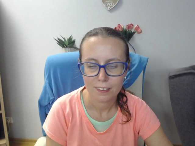 sparkleLizzy live cam on BongaCams