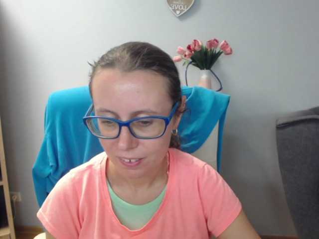 sparkleLizzy live cam on BongaCams