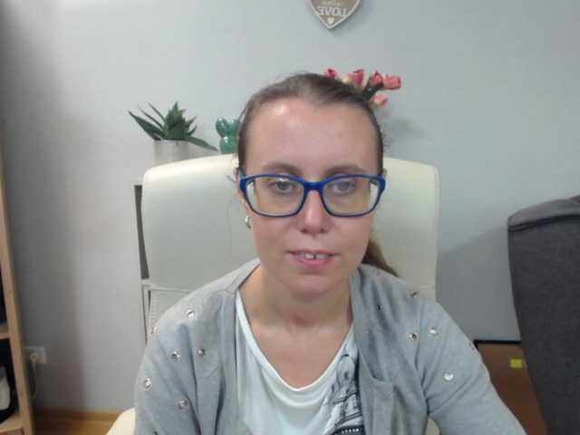 sparkleLizzy live webcam show