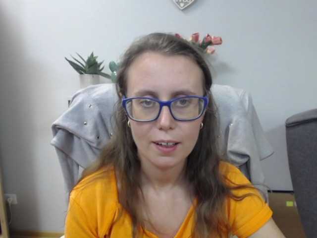 sparkleLizzy live cam on BongaCams