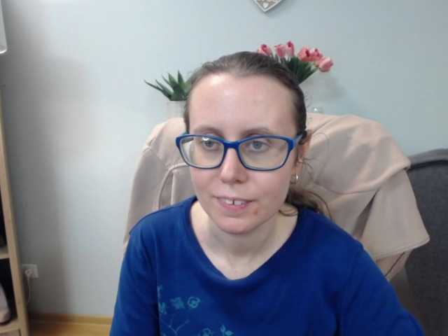 sparkleLizzy's BongaCams show and profile