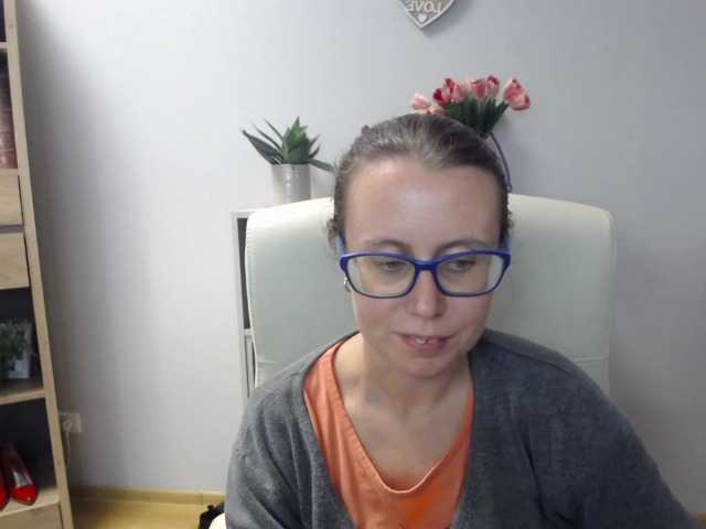 sparkleLizzy live cam on BongaCams