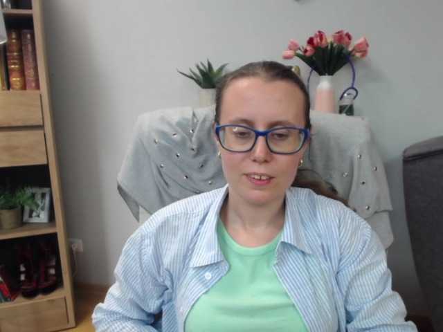sparkleLizzy live cam on BongaCams