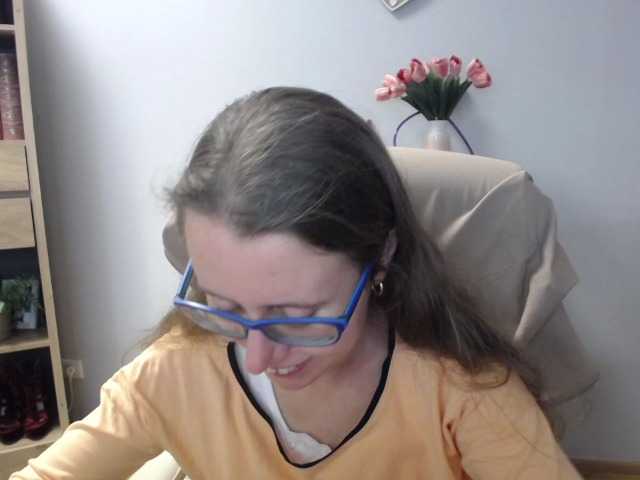 sparkleLizzy live cam on BongaCams