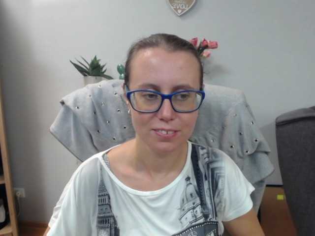sparkleLizzy live webcam show