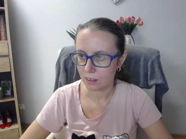 sparkleLizzy live cam on BongaCams