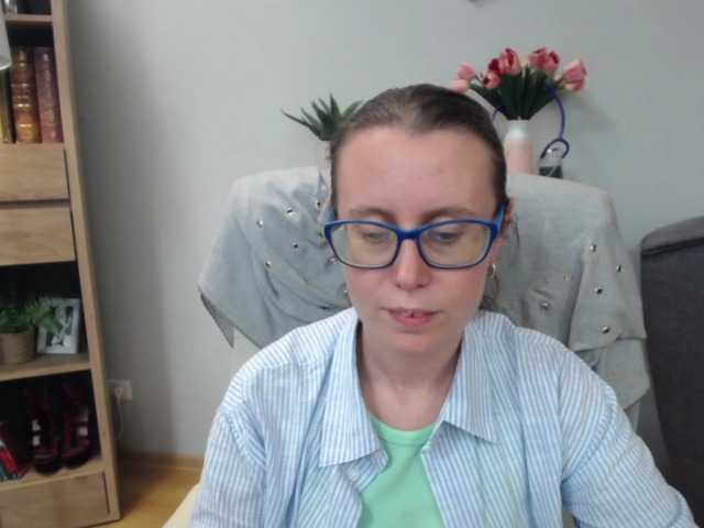 sparkleLizzy live cam on BongaCams