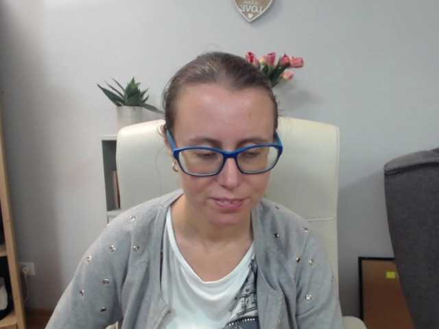 sparkleLizzy live webcam show