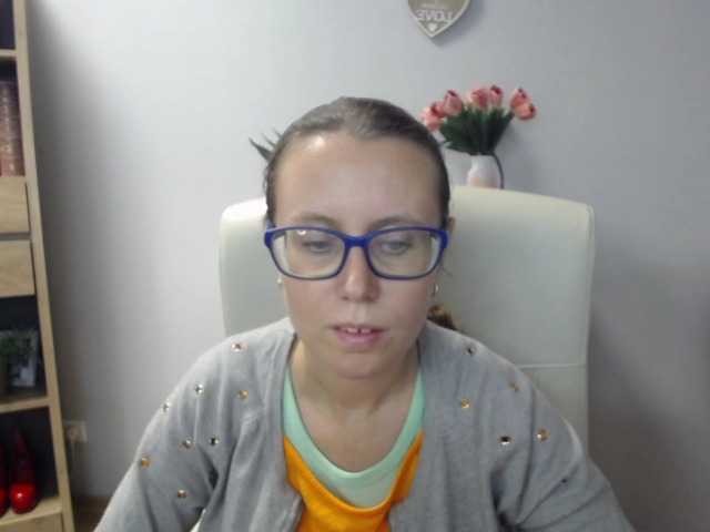 sparkleLizzy live cam on BongaCams