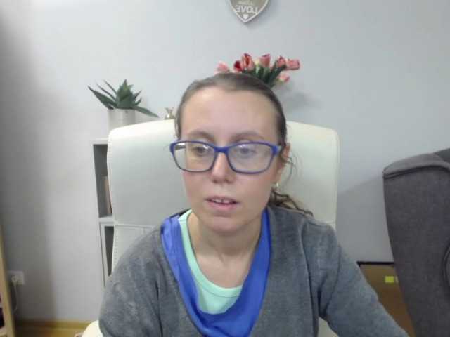 sparkleLizzy live cam on BongaCams