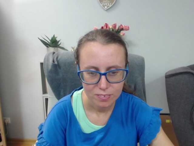 sparkleLizzy live cam on BongaCams