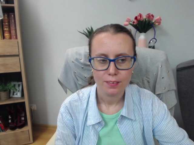 sparkleLizzy live cam on BongaCams