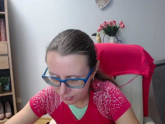 sparkleLizzy live cam on BongaCams