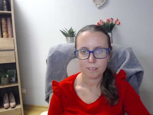 sparkleLizzy live cam on BongaCams