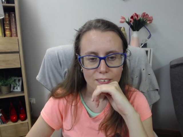 sparkleLizzy live cam on BongaCams