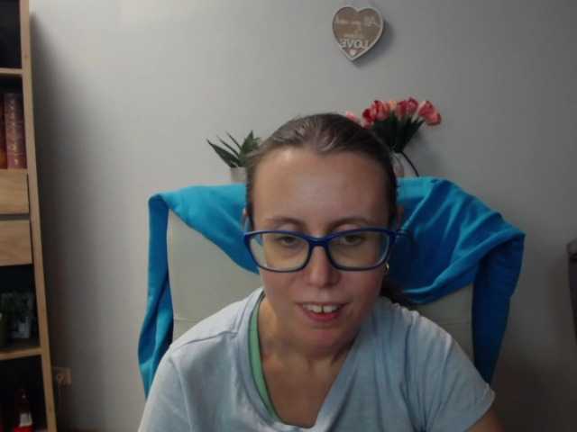 sparkleLizzy live cam on BongaCams