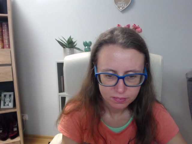 sparkleLizzy live cam on BongaCams