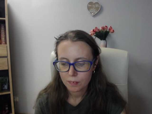 sparkleLizzy live cam on BongaCams