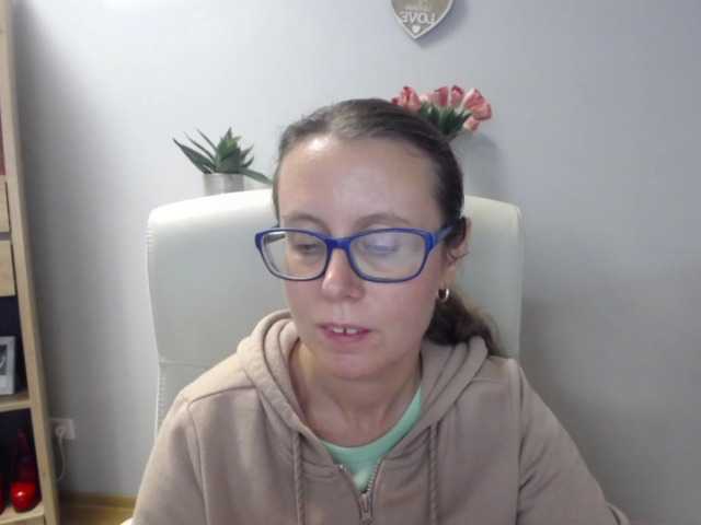 sparkleLizzy live cam on BongaCams