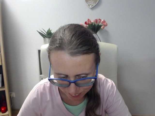 sparkleLizzy live cam on BongaCams