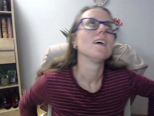 sparkleLizzy live cam on BongaCams
