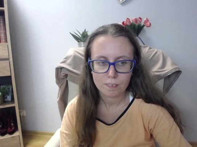 sparkleLizzy live cam preview