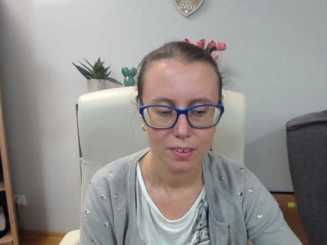 sparkleLizzy live webcam show