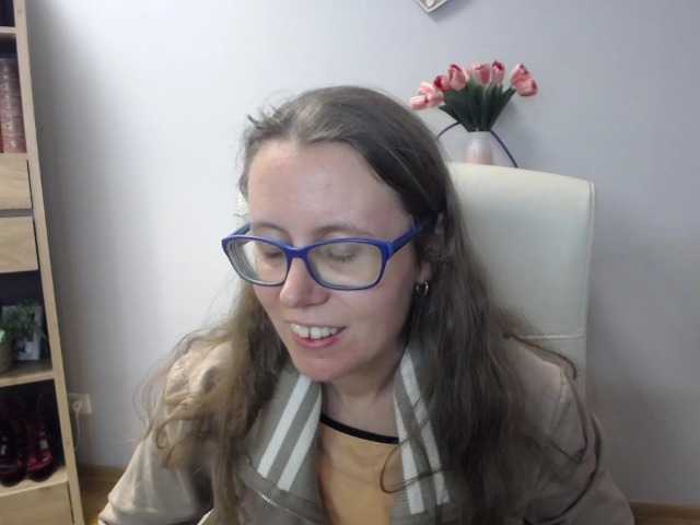sparkleLizzy live cam on BongaCams