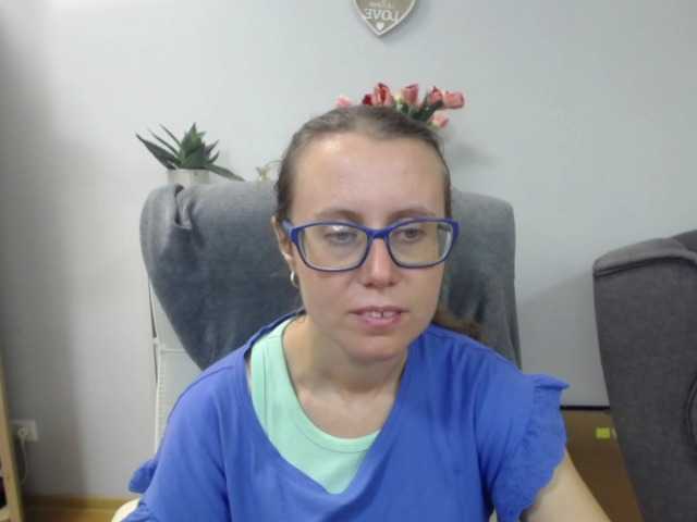 sparkleLizzy live cam on BongaCams