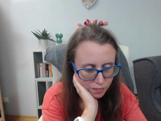 sparkleLizzy live cam on BongaCams