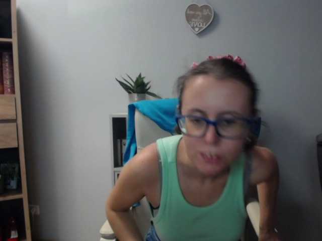 sparkleLizzy live cam on BongaCams