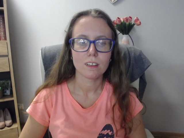 sparkleLizzy live cam on BongaCams
