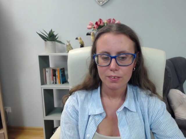 sparkleLizzy live cam on BongaCams