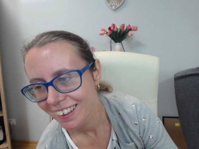 sparkleLizzy live webcam show