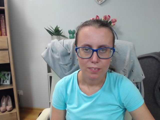 sparkleLizzy live cam on BongaCams