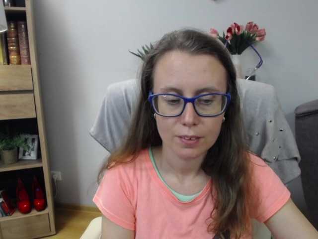 sparkleLizzy live cam on BongaCams