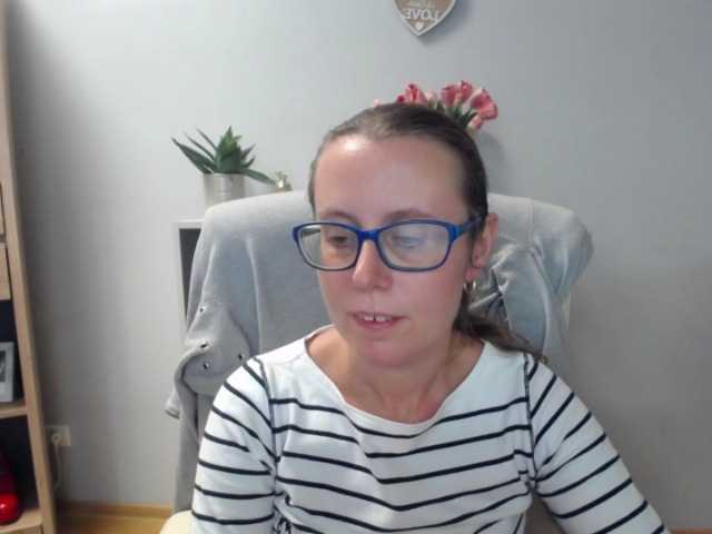 sparkleLizzy live cam on BongaCams