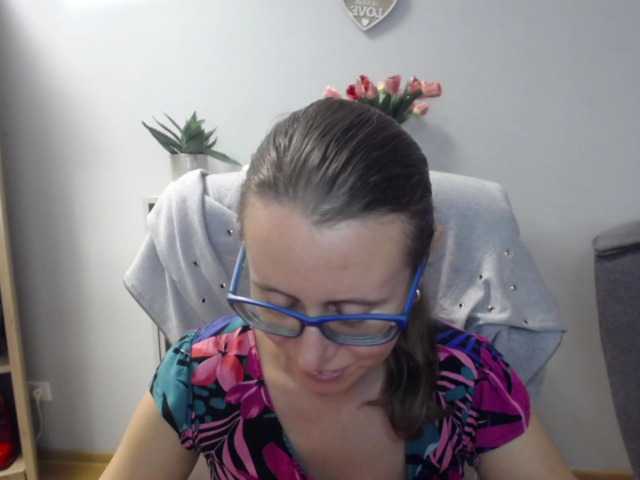 sparkleLizzy live webcam show