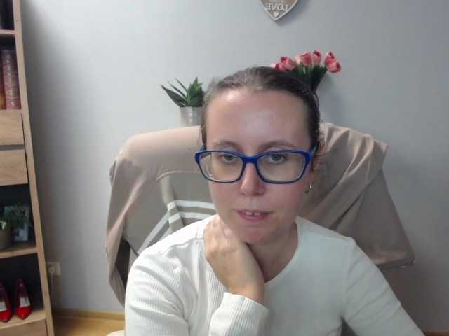 sparkleLizzy live cam on BongaCams