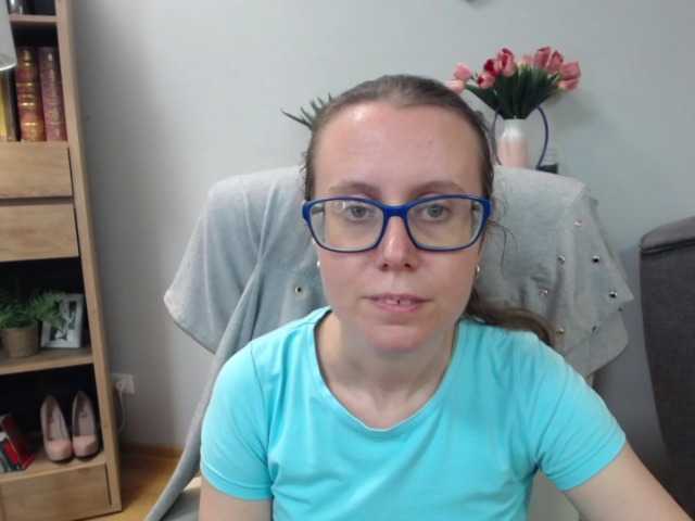 sparkleLizzy live cam on BongaCams