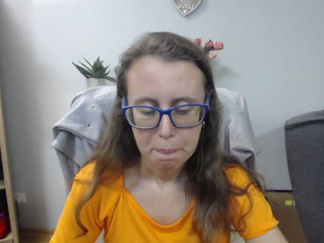 sparkleLizzy live cam on BongaCams