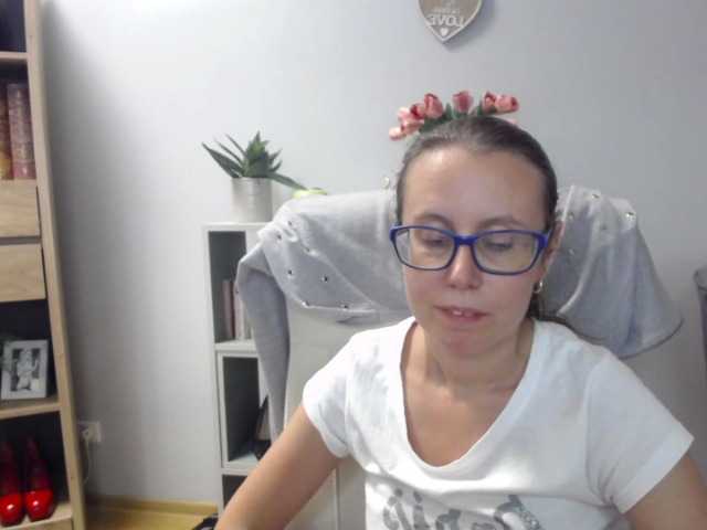 sparkleLizzy live cam on BongaCams