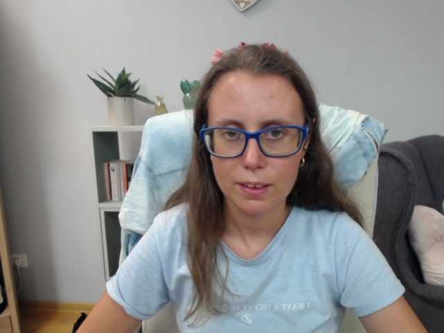 sparkleLizzy live cam on BongaCams
