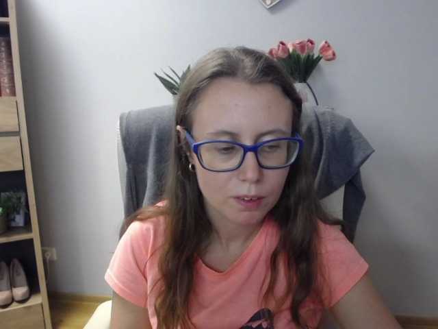 sparkleLizzy live cam on BongaCams